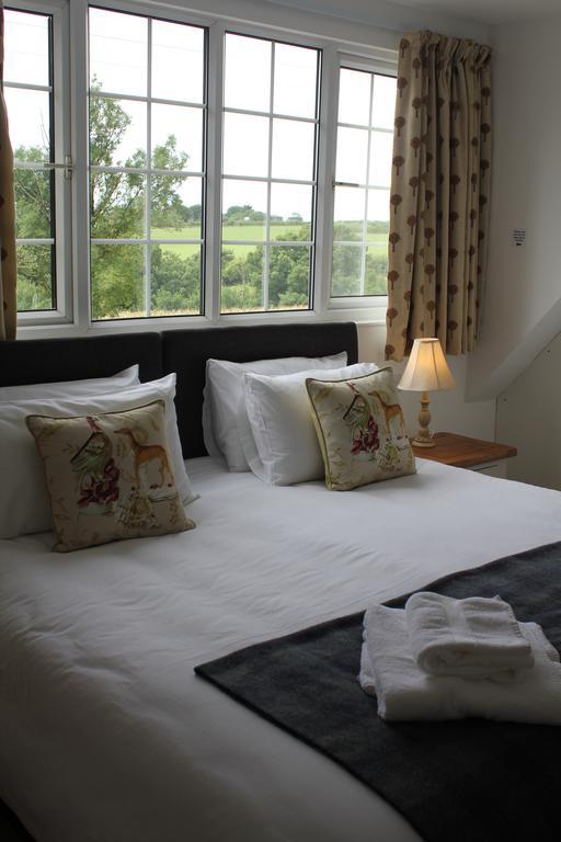 Three Horseshoes Country Inn 巴里 外观 照片
