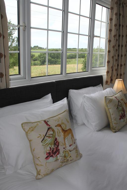 Three Horseshoes Country Inn 巴里 外观 照片